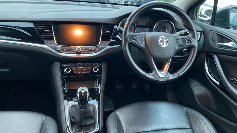 Vauxhall Astra 1.6T 16V 200 Elite Nav 5dr Petrol Hatchback